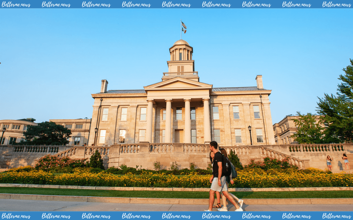 img of Học Bổng Bán Phần Bậc Cử Nhân Tại Đại Học Iowa Mỹ 2025